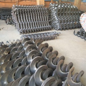 轴用卡环在输送设备及配件制造中的关键作用