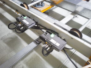 汽车白车身输送线中的核心设备解析 变频器与输送设备配件制造